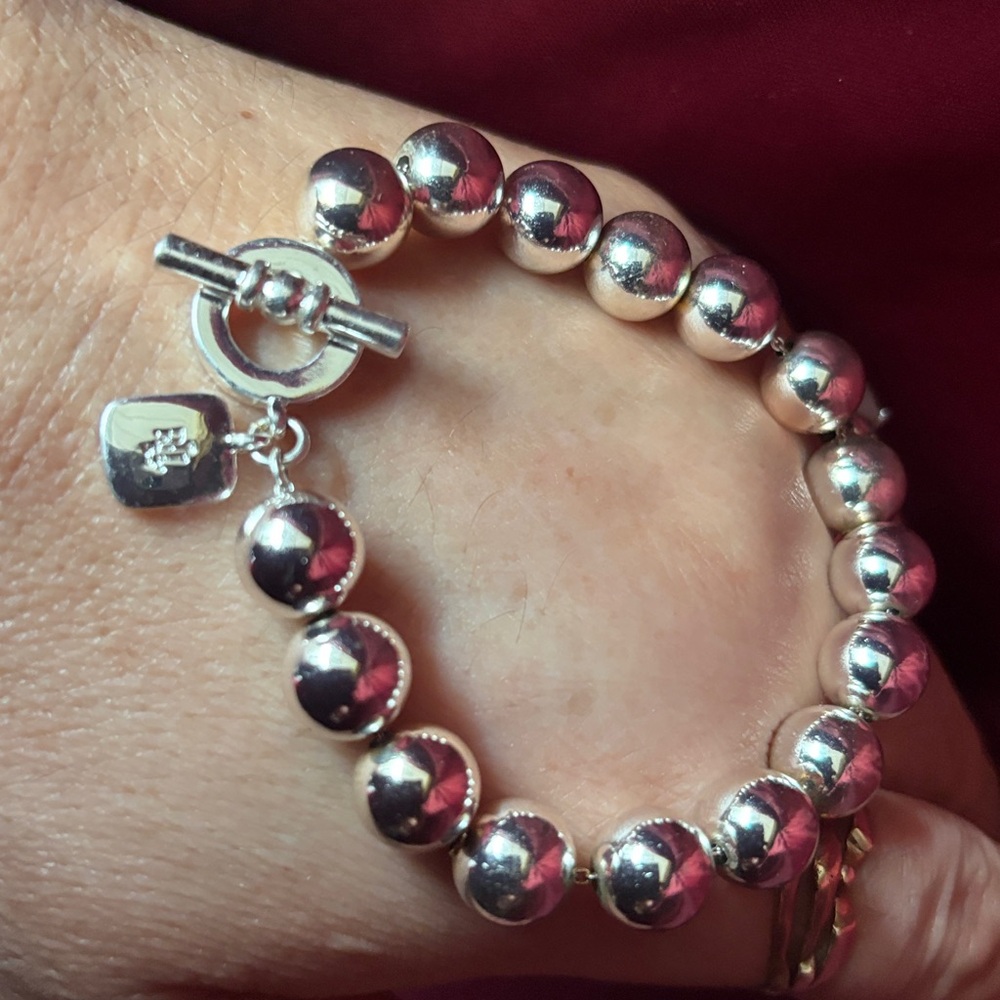 FINALPRIZE🔥LaurenRalph Lauren  Silver Beaded bracelet with toggleclasp 7”1/2or8